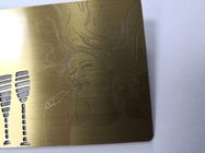 Подгонянная латунная членская карта дела металла золота с логотипом 85кс54мм лазера Этч