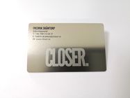 Почищенные щеткой визитные карточки металла толщины 0.8mm вытравляя логотип