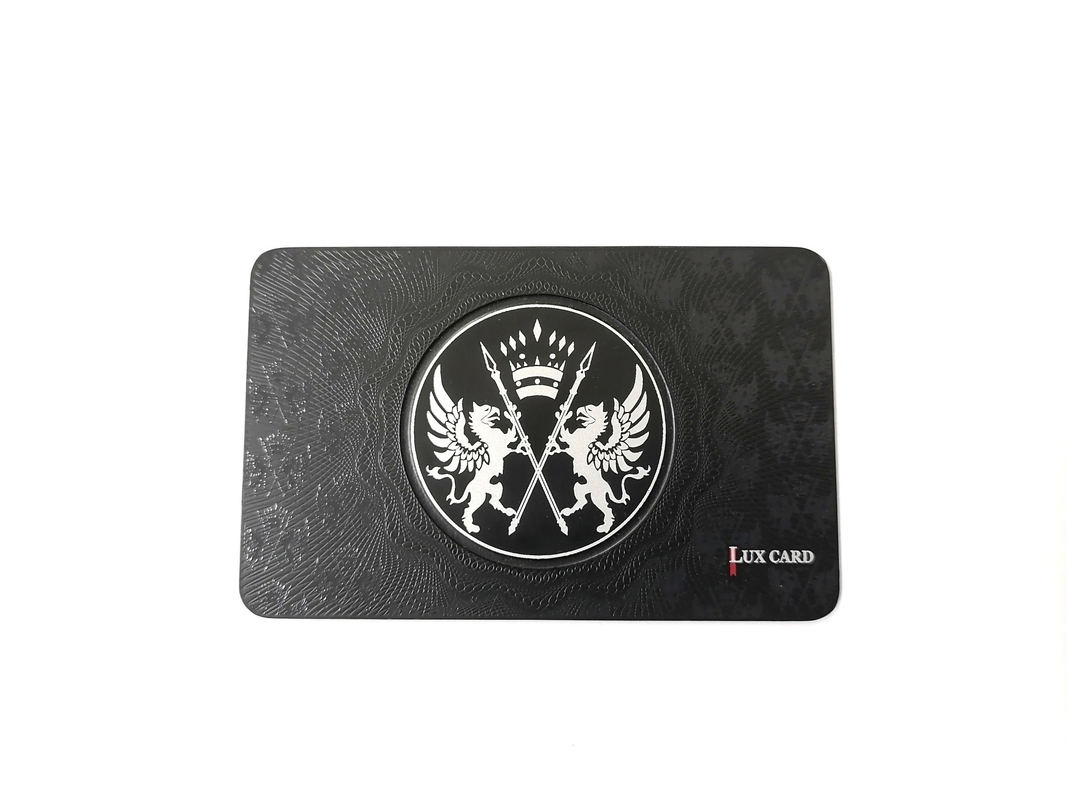 Штейновый черный логотип визитных карточек 0.8mm металла CR80 Debossed изготовленный на заказ