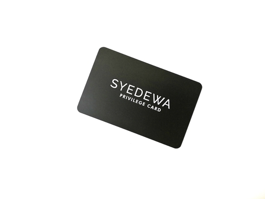 Логотип штейновой черной печати Silkscreen членского билета металла белый