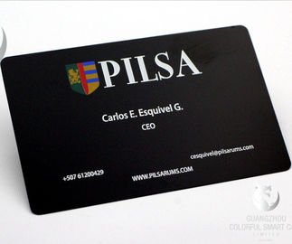Высокие лоснистые штейновые черные визитные карточки металла, черные металлические визитные карточки